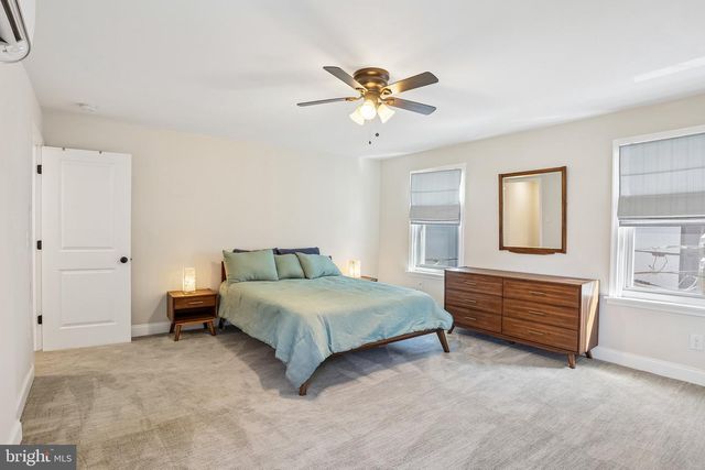 217 E ALLEN ST, Philadelphia, PA 19125