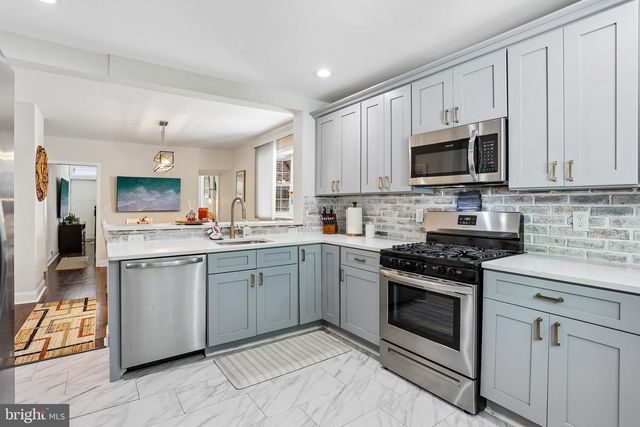 217 E ALLEN ST, Philadelphia, PA 19125