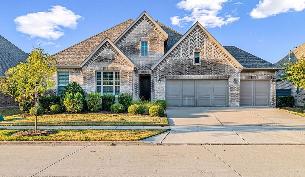 829 Boardwalk Way, Little Elm, TX 76227 — photo 3
