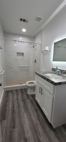 13810 Overbrook Lane, Houston, TX 77077