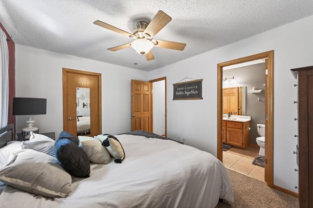 5420 134th Street N, Hugo, MN 55038