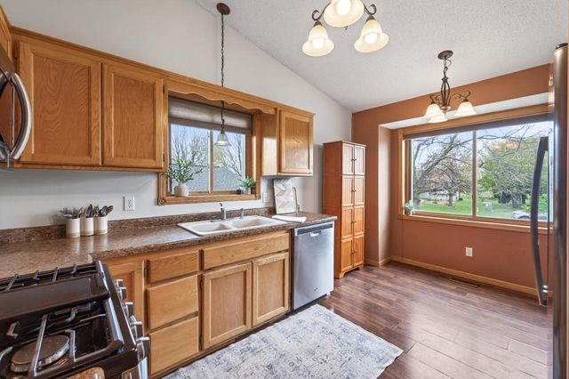 5420 134th Street N, Hugo, MN 55038