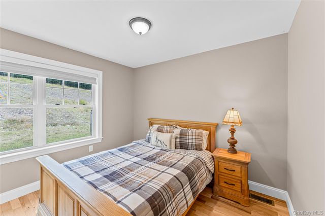 376 Aden Hill Road, Neversink, NY 12765