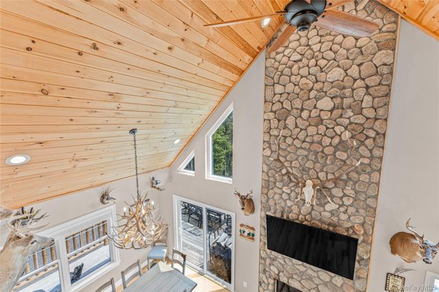 376 Aden Hill Road, Neversink, NY 12765