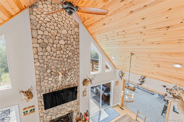 376 Aden Hill Road, Neversink, NY 12765