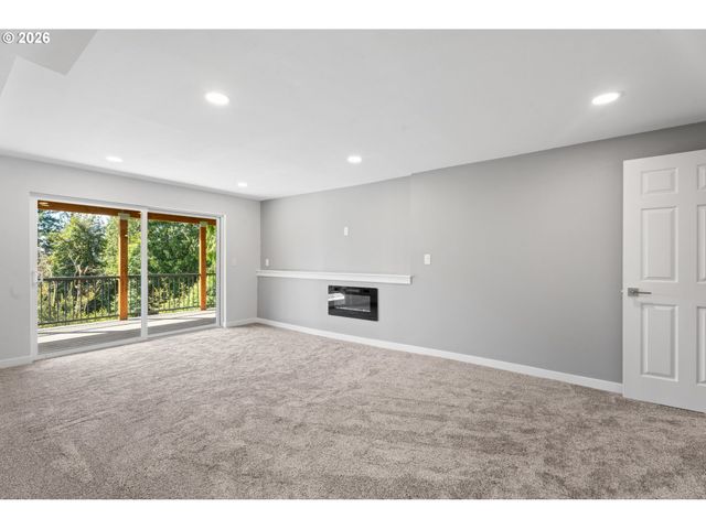 23040 Se YELLOWHAMMER St, Damascus, OR 97089