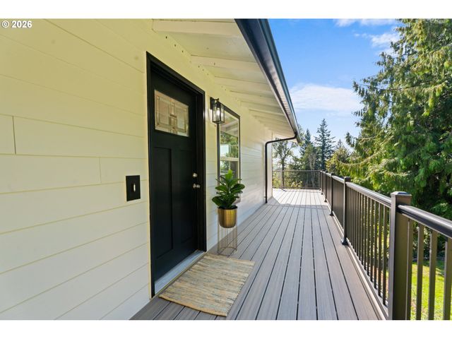 23040 Se YELLOWHAMMER St, Damascus, OR 97089