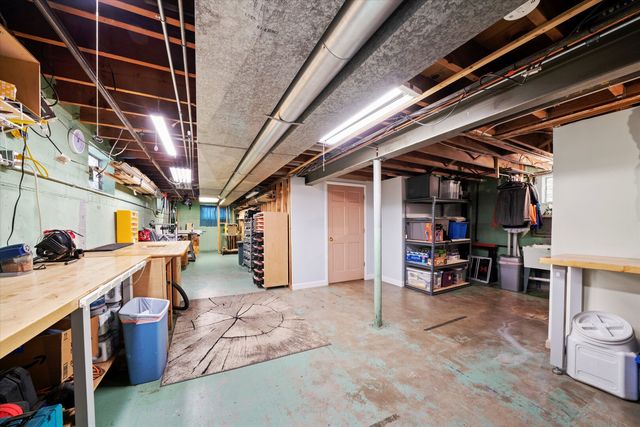 5142 S Mulligan Avenue, Chicago, IL 60638