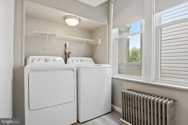 105 E MAPLE ST, Dallastown, PA 17313