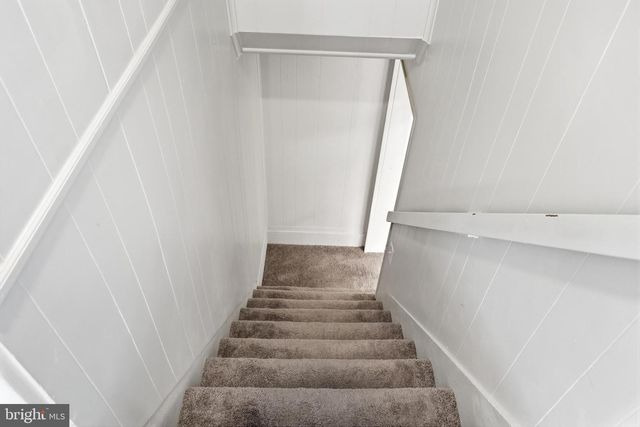 105 E MAPLE ST, Dallastown, PA 17313