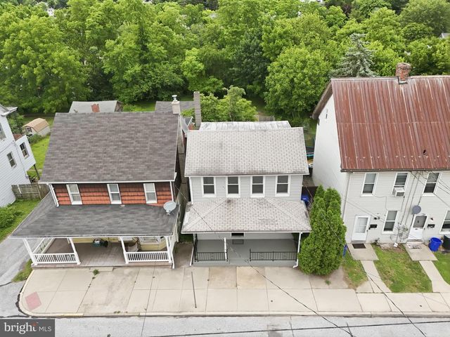 105 E MAPLE ST, Dallastown, PA 17313