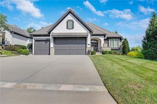114 Wolsey Bridge Parkway, Loch Lloyd, MO 64012