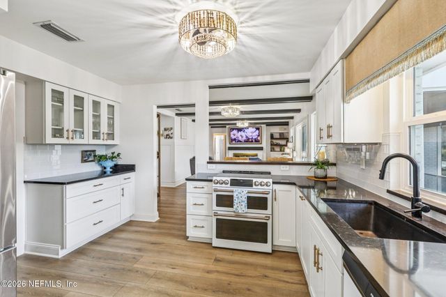 244 JESSIE LEE Court, Green Cove Springs, FL 32043