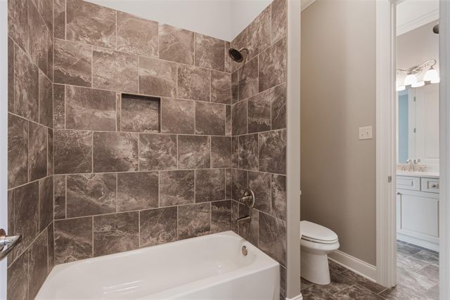 125 HUNTERS REST LN, Piperton, TN 38017