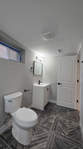 237 W 117th Street, Chicago, IL 60628