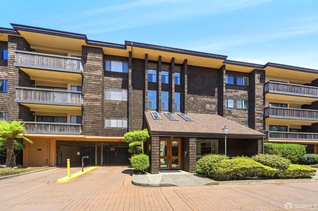 2770 19th Avenue 38, San Francisco, CA 94132
