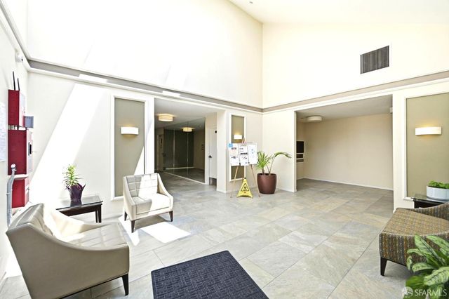 2770 19th Avenue 38, San Francisco, CA 94132