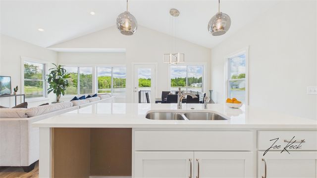 1528 Wilson Road 42, Spring Lake, MI 49456