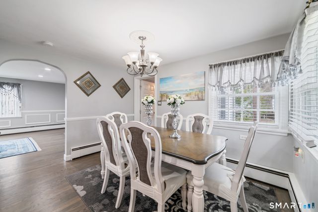 61 Clearview Circle, Naugatuck, CT 06770