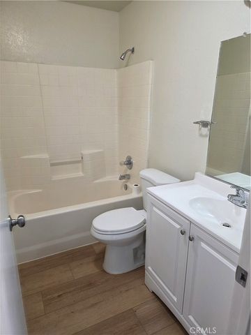 43516 32nd Street E, Lancaster, CA 93535