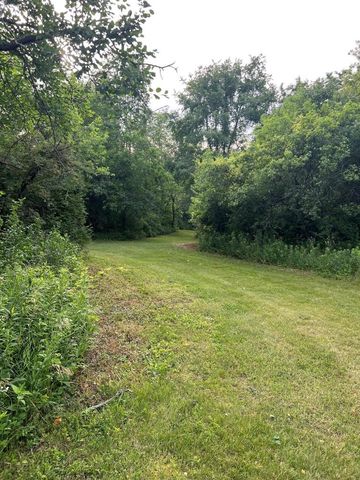 9325 E Six Corners ROAD, Milton, WI 53563