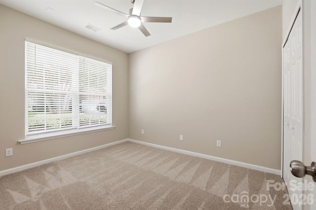 4427 Glenlea Commons Drive, Charlotte, NC 28216