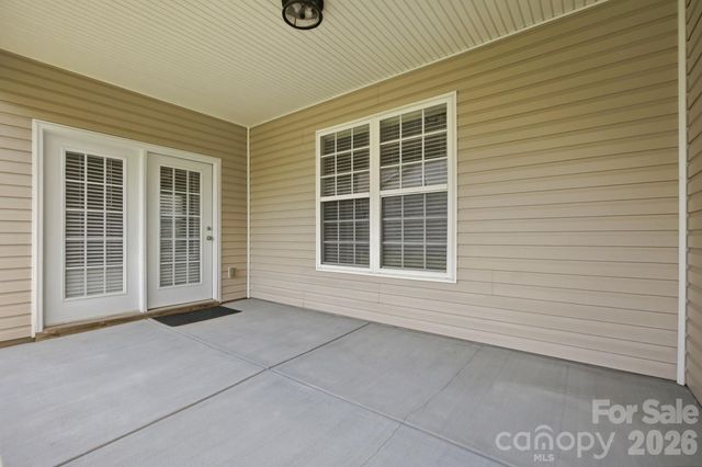 4427 Glenlea Commons Drive, Charlotte, NC 28216