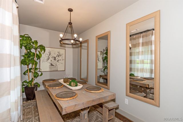137 Williamson Trace, Tallassee, AL 36078