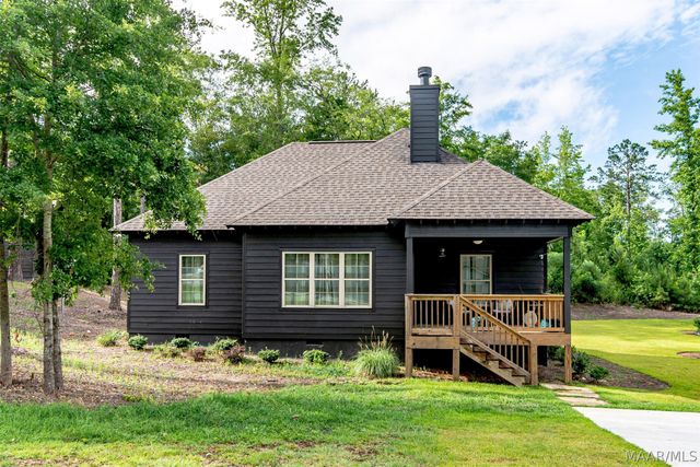 137 Williamson Trace, Tallassee, AL 36078