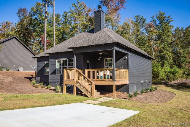 137 Williamson Trace, Tallassee, AL 36078