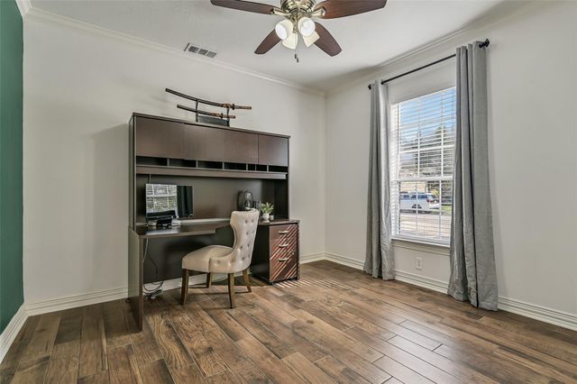 1117 Richards Drive, Friendswood, TX 77546