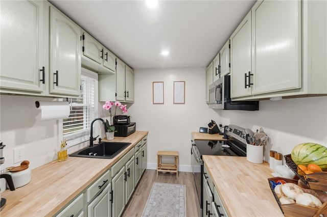 78 Eddy Street, Cranston, RI 02920