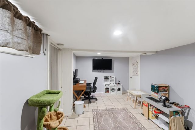 78 Eddy Street, Cranston, RI 02920