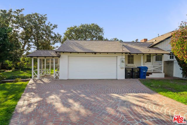 109 Homewood Road, Los Angeles, CA 90049