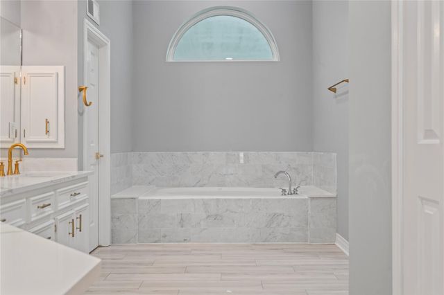 1806 Quiet Country Court, Kingwood, TX 77345