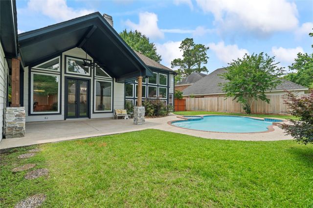 1806 Quiet Country Court, Kingwood, TX 77345