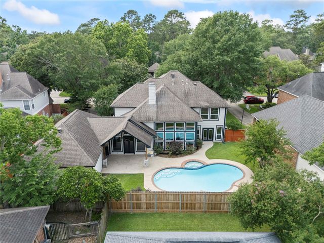 1806 Quiet Country Court, Kingwood, TX 77345