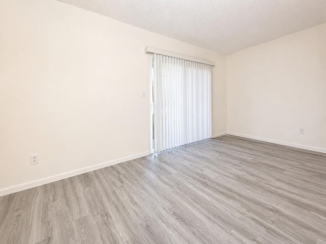 769 SE 1st Way 85, Deerfield Beach, FL 33441