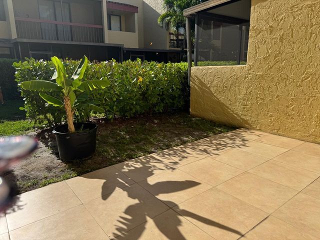 769 SE 1st Way 85, Deerfield Beach, FL 33441