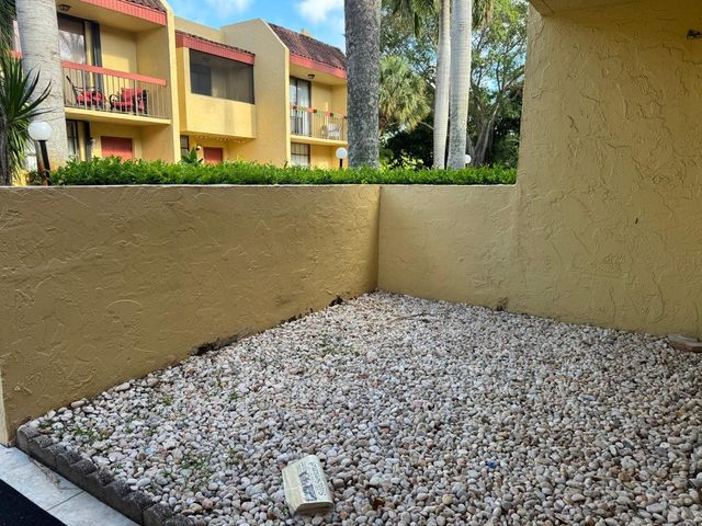 769 SE 1st Way 85, Deerfield Beach, FL 33441