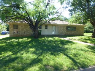 809 Park Drive, Mineral Wells, TX 76067