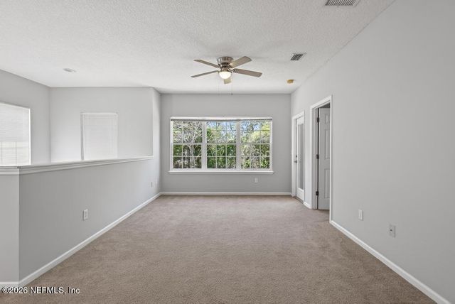 12301 KERNAN FOREST Boulevard 302, Jacksonville, FL 32225