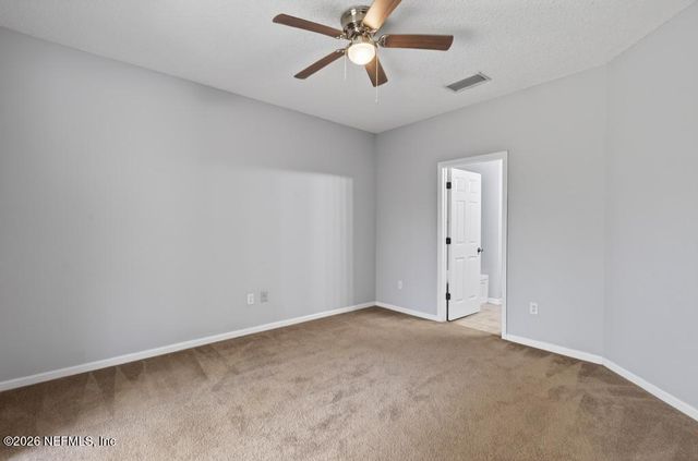 12301 KERNAN FOREST Boulevard 302, Jacksonville, FL 32225