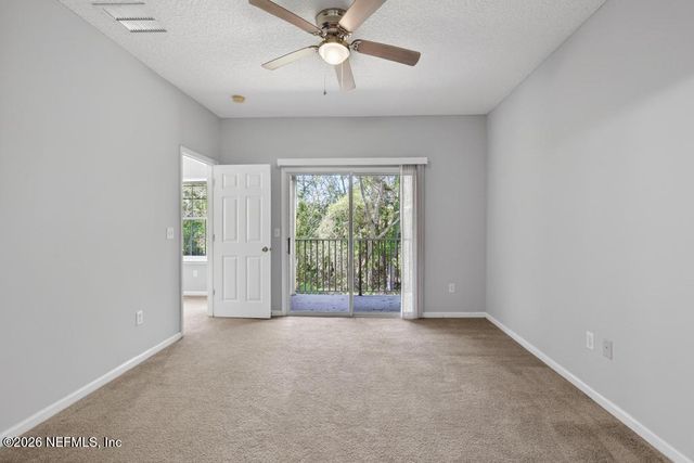 12301 KERNAN FOREST Boulevard 302, Jacksonville, FL 32225