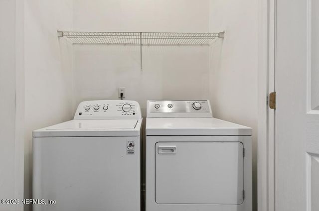 12301 KERNAN FOREST Boulevard 302, Jacksonville, FL 32225