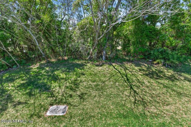 12301 KERNAN FOREST Boulevard 302, Jacksonville, FL 32225