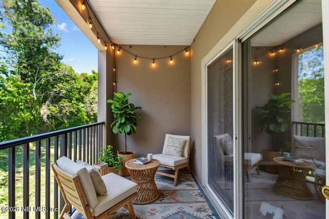 12301 KERNAN FOREST Boulevard 302, Jacksonville, FL 32225