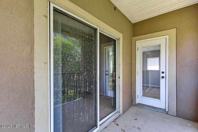12301 KERNAN FOREST Boulevard 302, Jacksonville, FL 32225