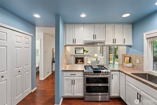 12568 Spohn Road NE, Poulsbo, WA 98370