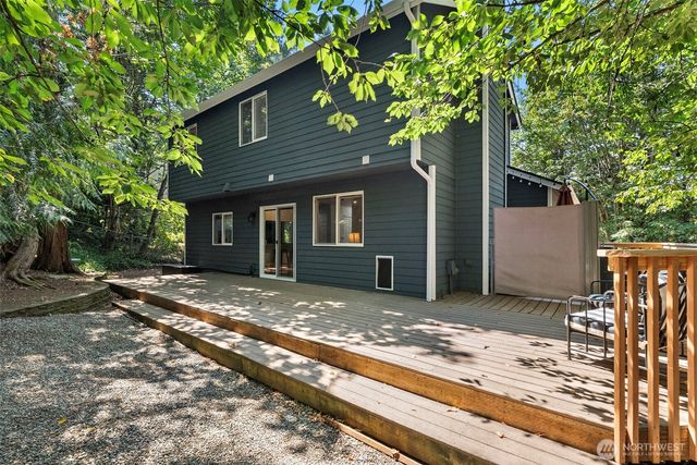 12568 Spohn Road NE, Poulsbo, WA 98370